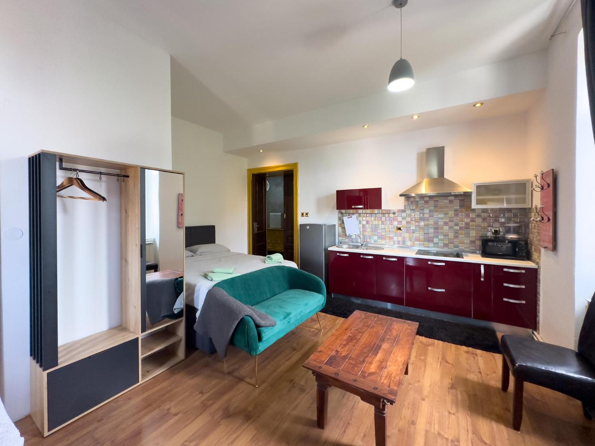 Apartment Edo 1 *