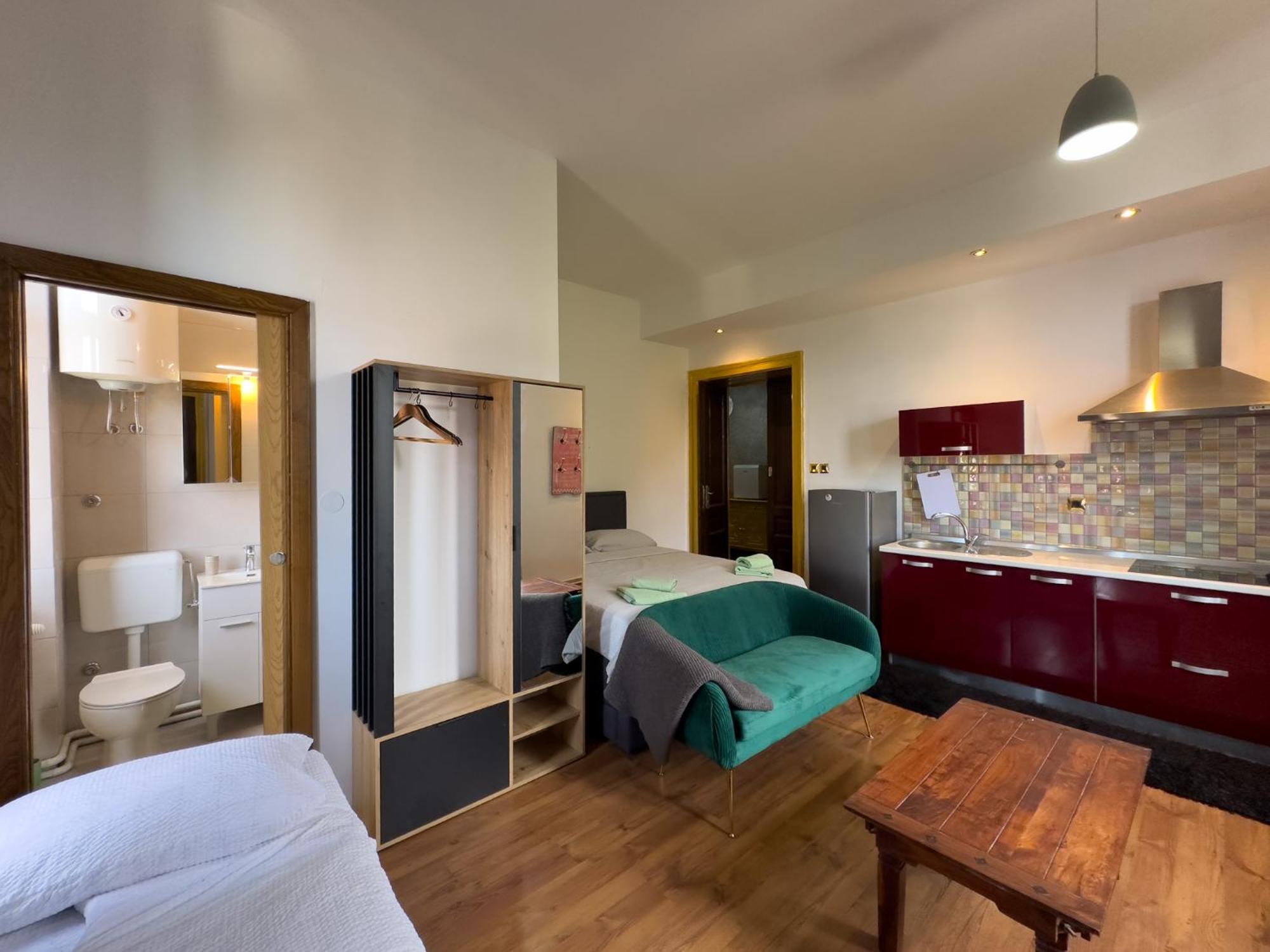 Apartment Edo 1 *